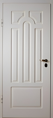 Однопольная входная дверь с отделкой МДФ окрас по RAL Однопольная входная дверь с отделкой МДФ окрас по RAL