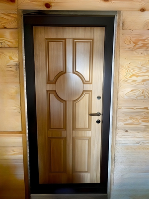 Однопольная термодверь с кнокером