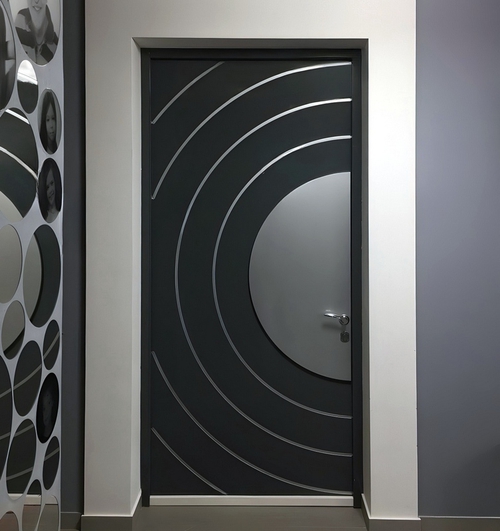 Панель в современном стиле